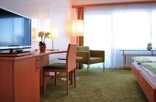 Hotel An De Kruepe Hattingen Esterno foto